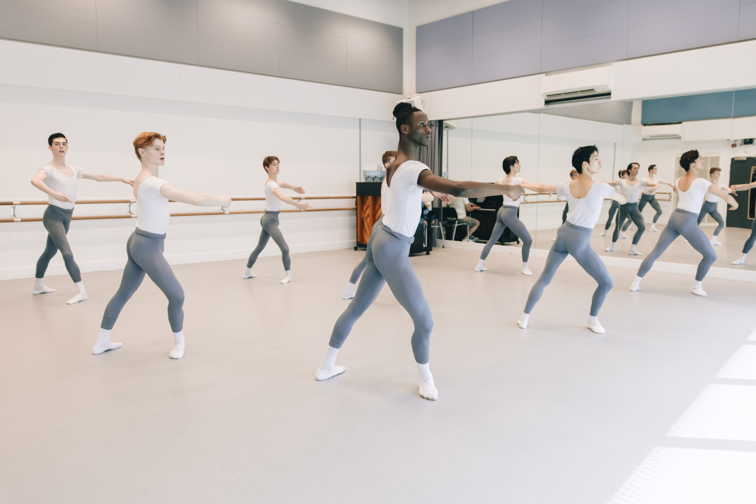 Foundation Degree Professional Dance & Performance - Central School of Ballet